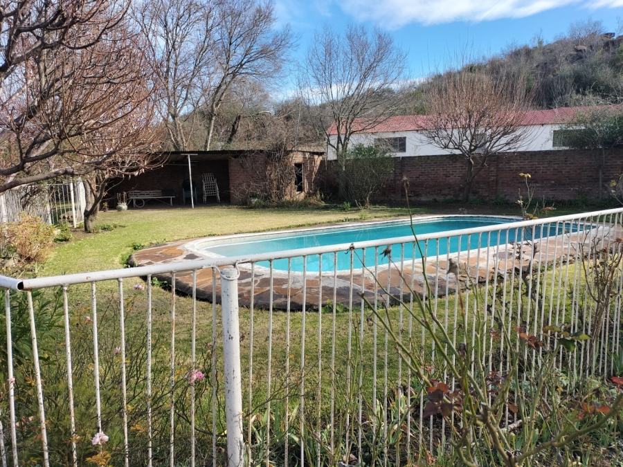 5 Bedroom Property for Sale in Queenstown Rural Eastern Cape